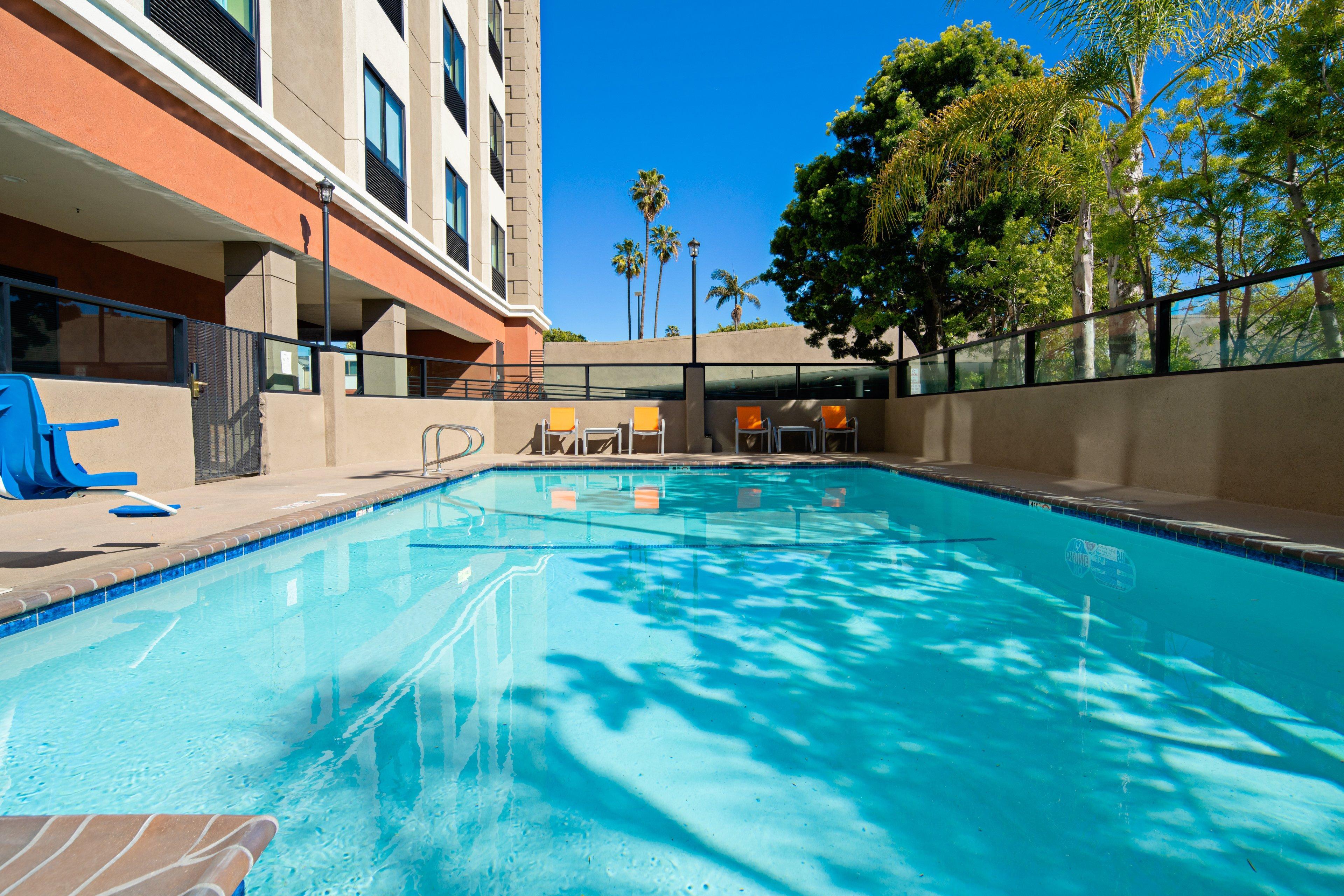 Holiday Inn Express Los Angeles Lax Airport By Ihg Exterior foto